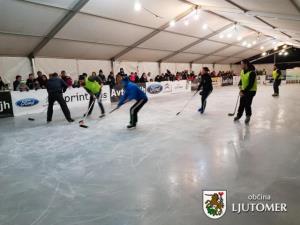 Prižig prazničnih lučk in odprtje drsališča v Ljutomeru 3